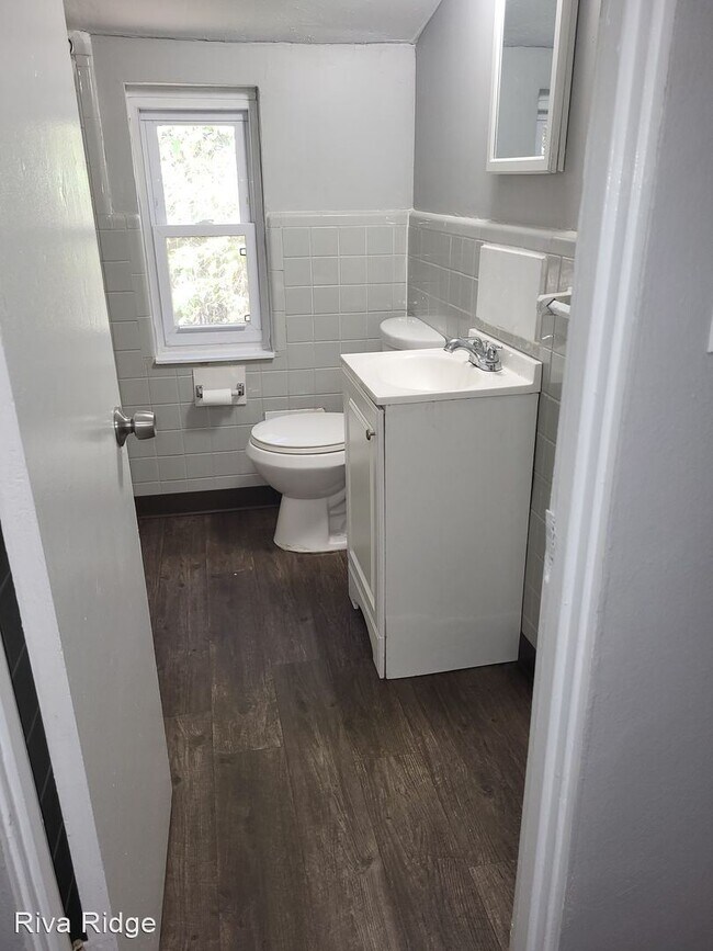 Building Photo - 3 br, 1 bath House - 463 Idlewood Road