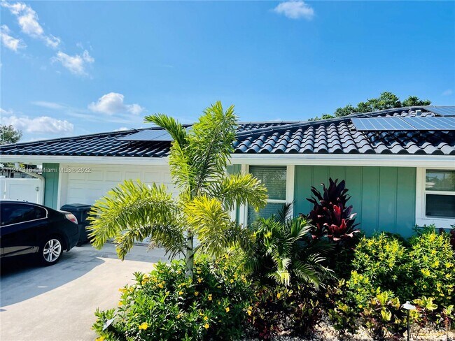 Foto del edificio - 3131 Buccaneer Rd