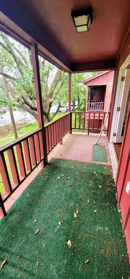 Photo - 13932/13934 Azalea Park Ave Apartment