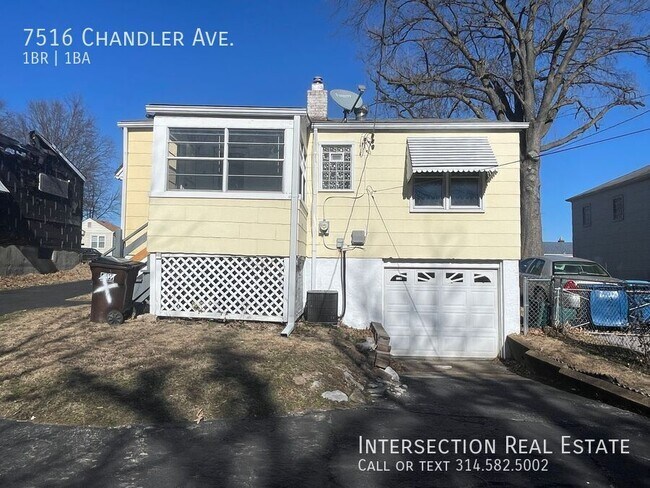 Foto del edificio - 7516 Chandler Ave