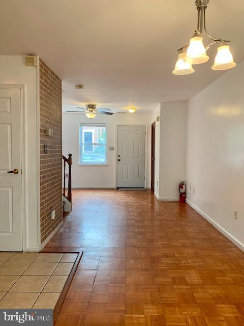 Primary Photo - 417 Brown St