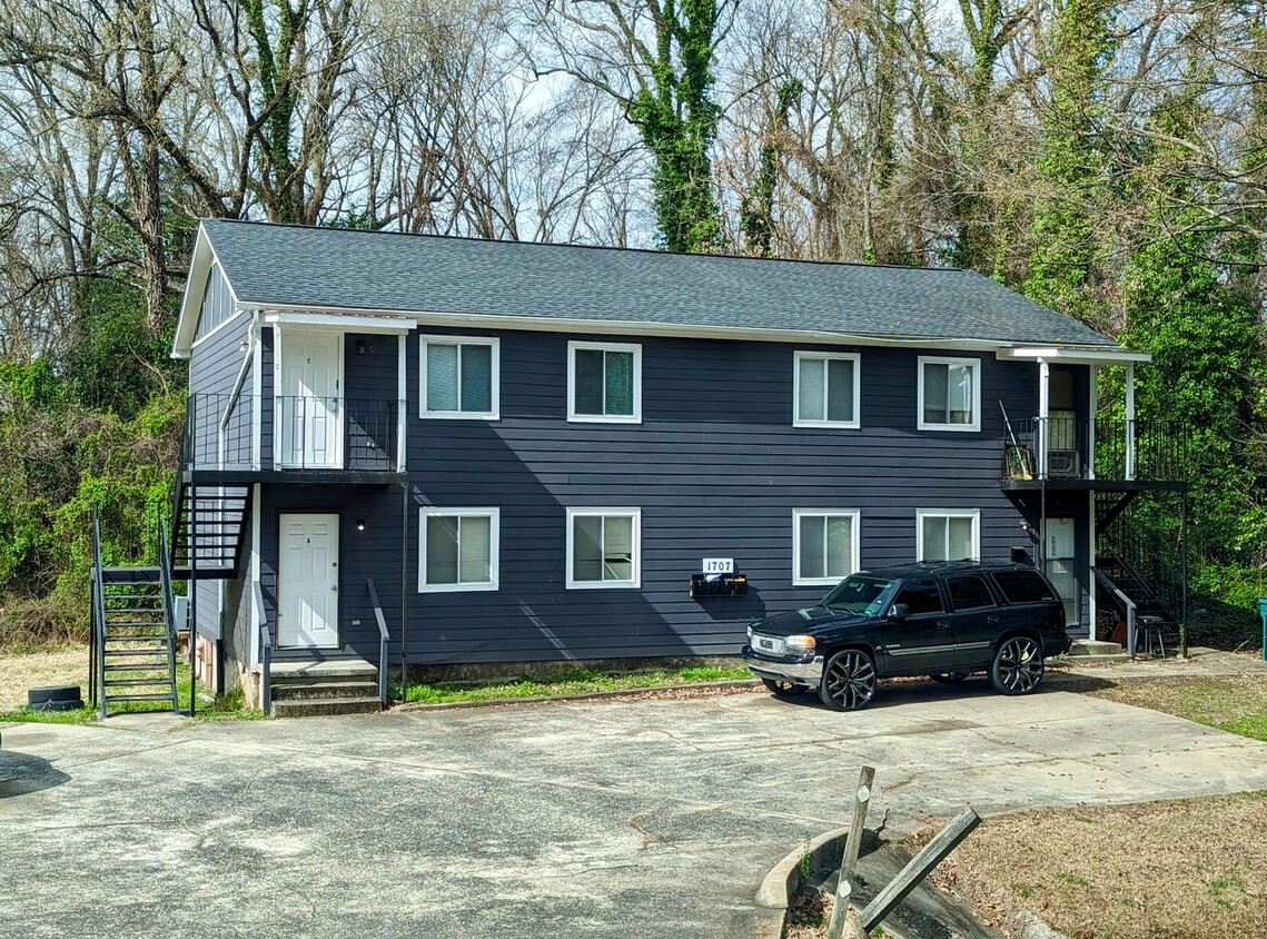 Foto principal - 1707 Rosetta Dr