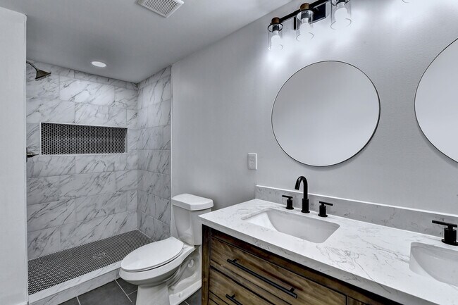 Foto del edificio - 3239 Castleberry Rd