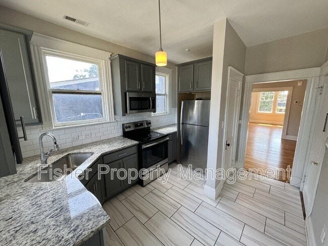 Building Photo - 3209 Garland Ave