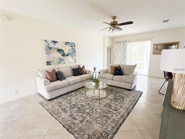 Foto del edificio - 3999 Whistlewood Cir