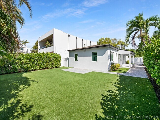 Foto del edificio - 1508 NE 6th St