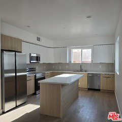 Foto del edificio - 10829 Peach Grove St