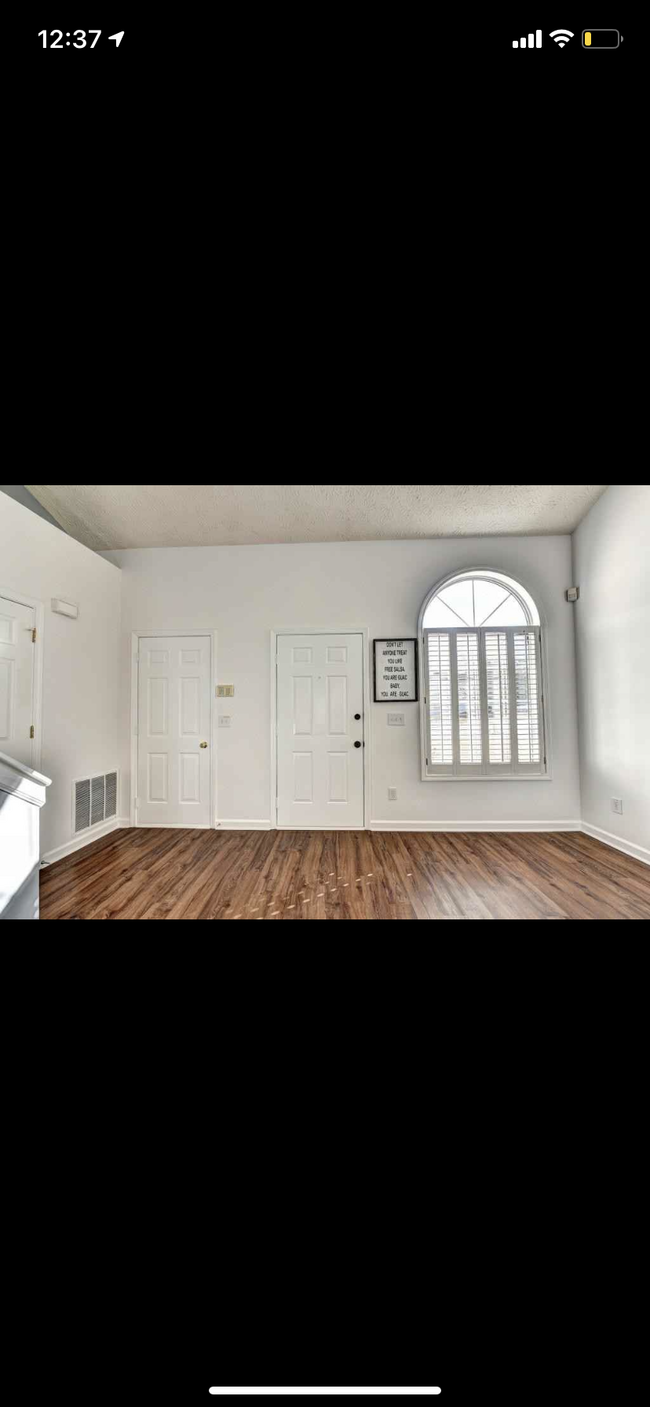 Building Photo - 3345 Jones Ferry Ln