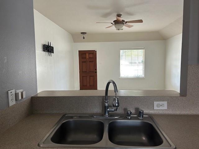 Building Photo - 5814 Meadowivy Ln