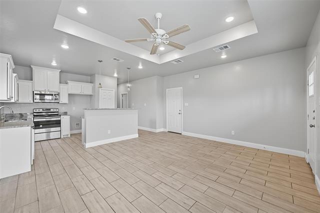 Building Photo - 2501 Carver St