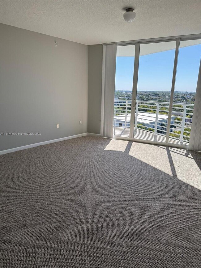 Foto del edificio - 1551 N Flagler Dr