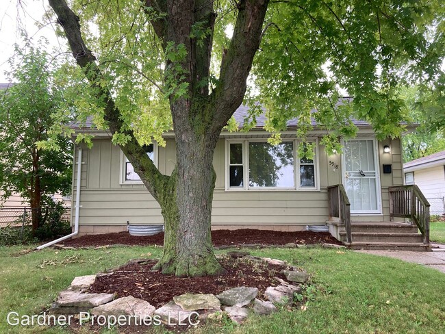 Building Photo - 3 br, 1 bath House - 5918 N 80th Street