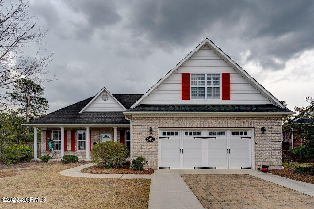 Primary Photo - 745 Royal Bonnet Dr
