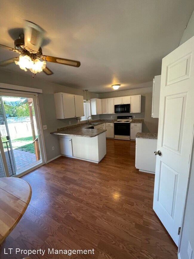 Building Photo - 4 br, 3 bath House - 3302 N 19th St