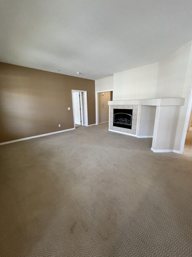 Photo - 3450 Molly Ln Townhome