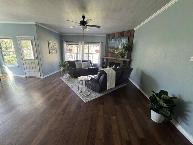 Building Photo - 20804 Silverbell Ln