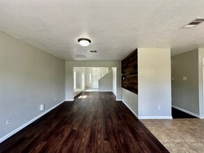 Building Photo - 8607 Heather Bluff Ct