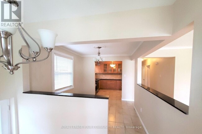 Building Photo - 76 Amesbury Dr