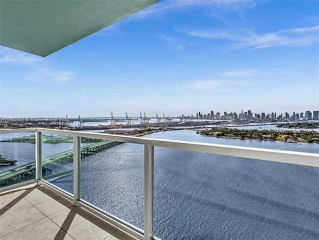 Foto del edificio - 650 West Ave