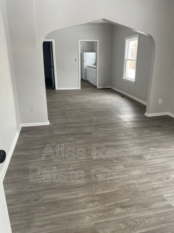Primary Photo - 4720 N Gaylord St