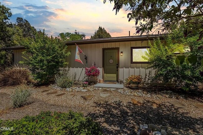 Building Photo - 4290 Aspen Ln