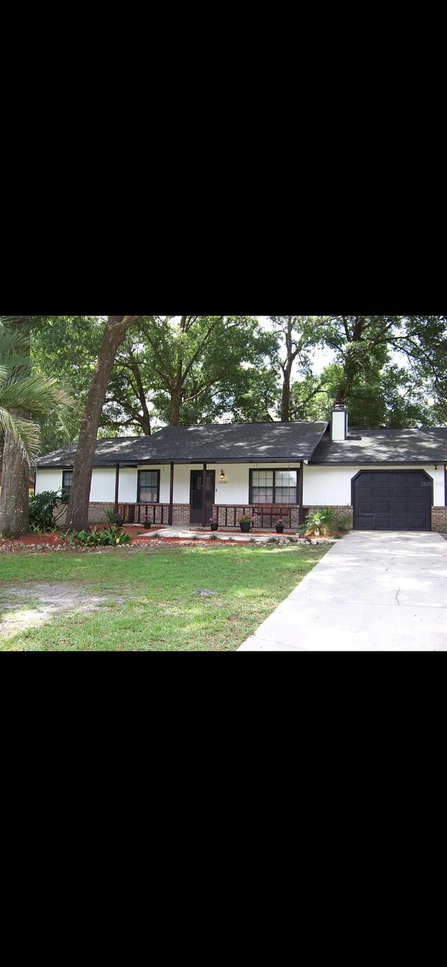 Building Photo - 3340 NE 43rd Pl