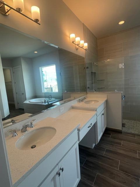Building Photo - 12420 Nautilus Cir