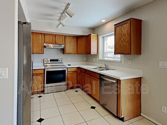 Building Photo - 4813 W Fawn Dr