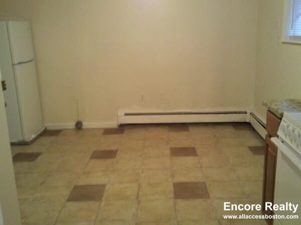 Building Photo - 10 Wait St