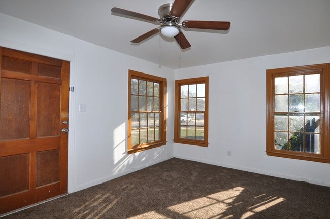 Building Photo - COMING SOON! 2808-2810 Halbert Street