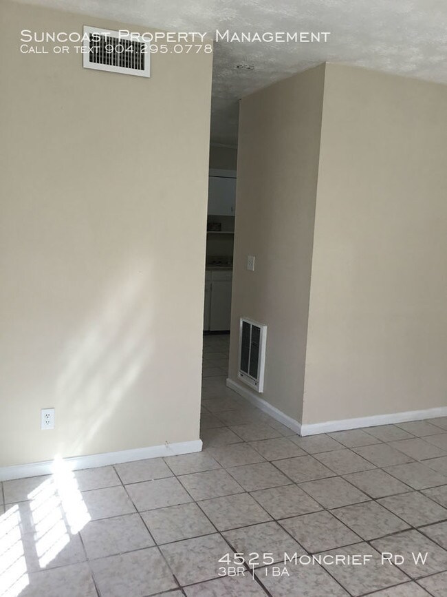 Building Photo - A Great 3 Bedroom for Rent!
