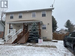 Building Photo - 46 Sanford St