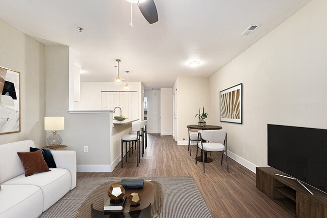 Building Photo - Signature Pointe Apartment Homes