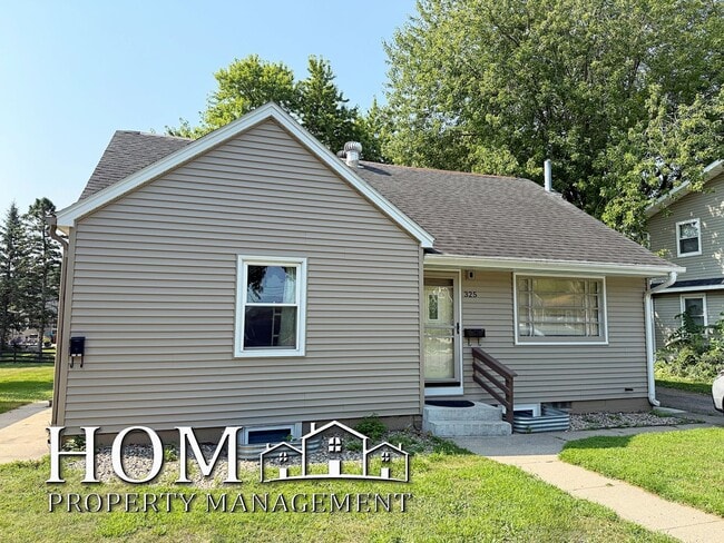 Photo - 325.5 McKinley Avenue House