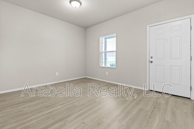 Building Photo - 14550 Open Range Rd