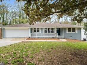 Building Photo - 3069 Thrasher Cir