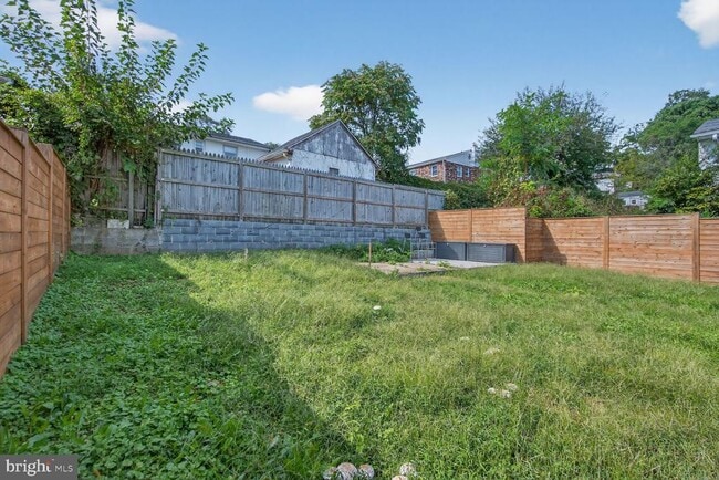 Foto del edificio - 2136 S Monroe St