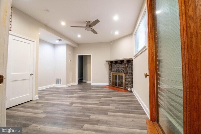 Foto del edificio - 711 N 63rd St