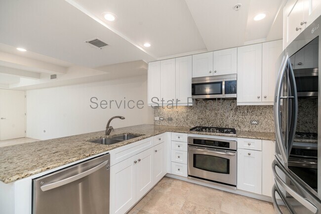 Foto del edificio - 7157 E Rancho Vista Dr