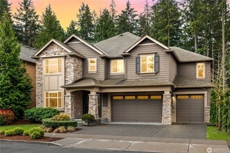 Building Photo - 10719 Elliston Way NE