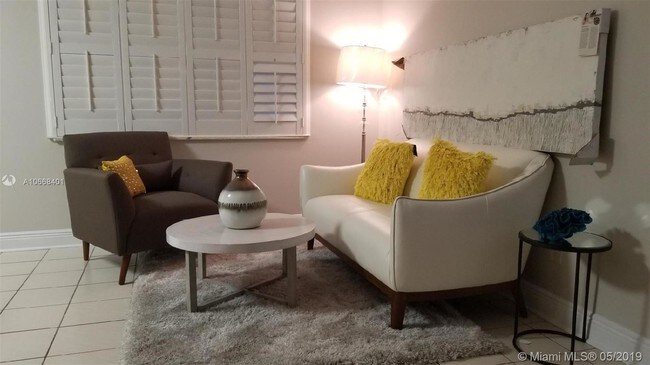 Foto del edificio - 333 SE Martin Ave