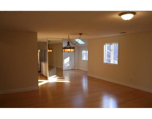 Foto del edificio - 600 Summer St
