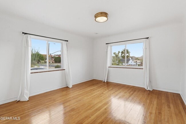 Building Photo - 3224 N Stanton St