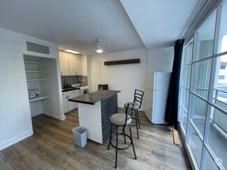 Building Photo - 445 Kaiolu St