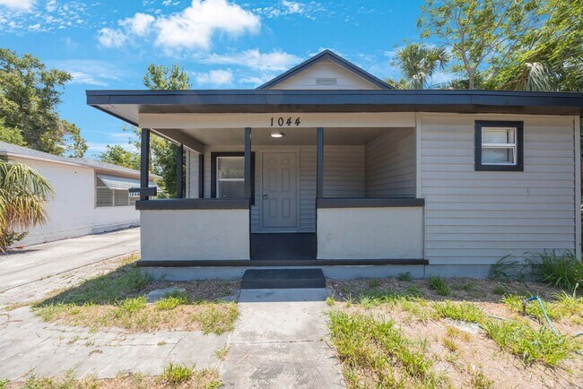 Foto del edificio - Cute 3bdrm/1bath House ** Section 8 OK ** ...