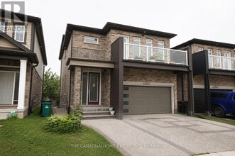Building Photo - 23 Saddlebrook Ct