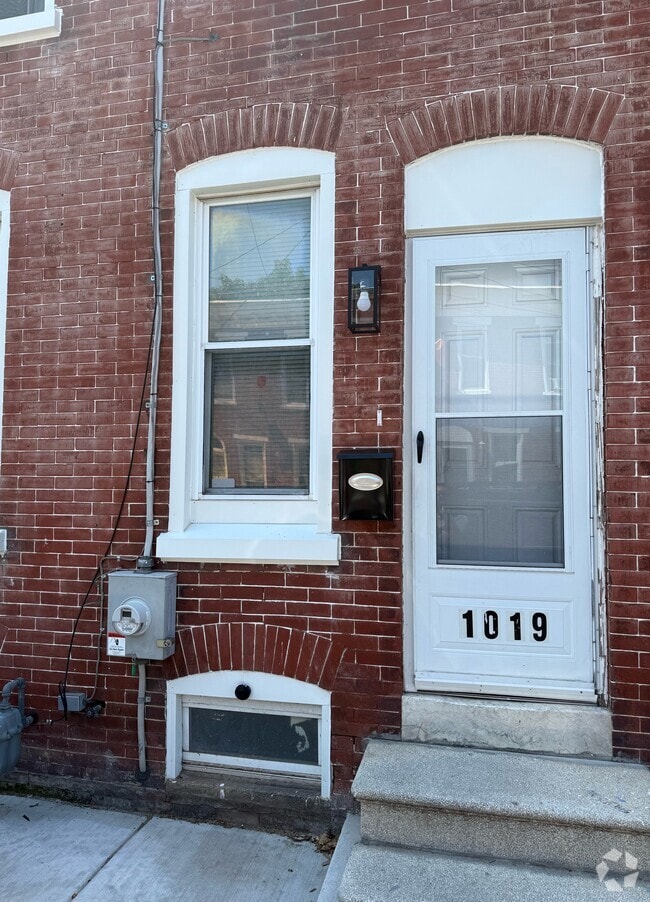 Building Photo - 1019 Bennett St