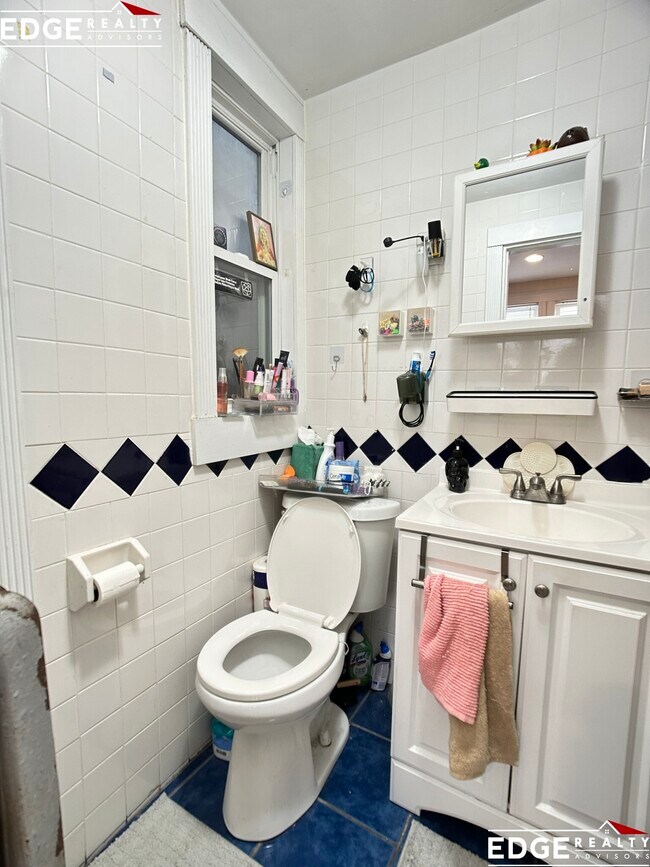 Foto del edificio - 218 Foster St