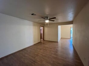 Building Photo - 1037 SW 103rd St