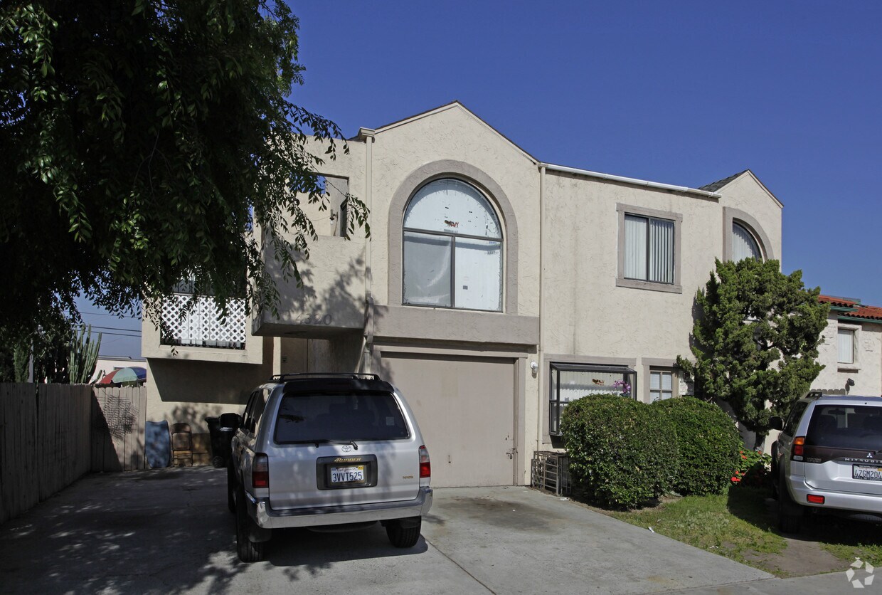 Primary Photo - 4320 50th St